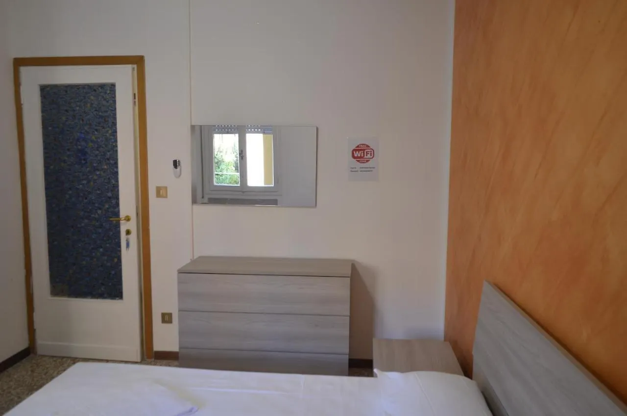 *** Bed & Breakfast B&B Venice Express Mestre Italy